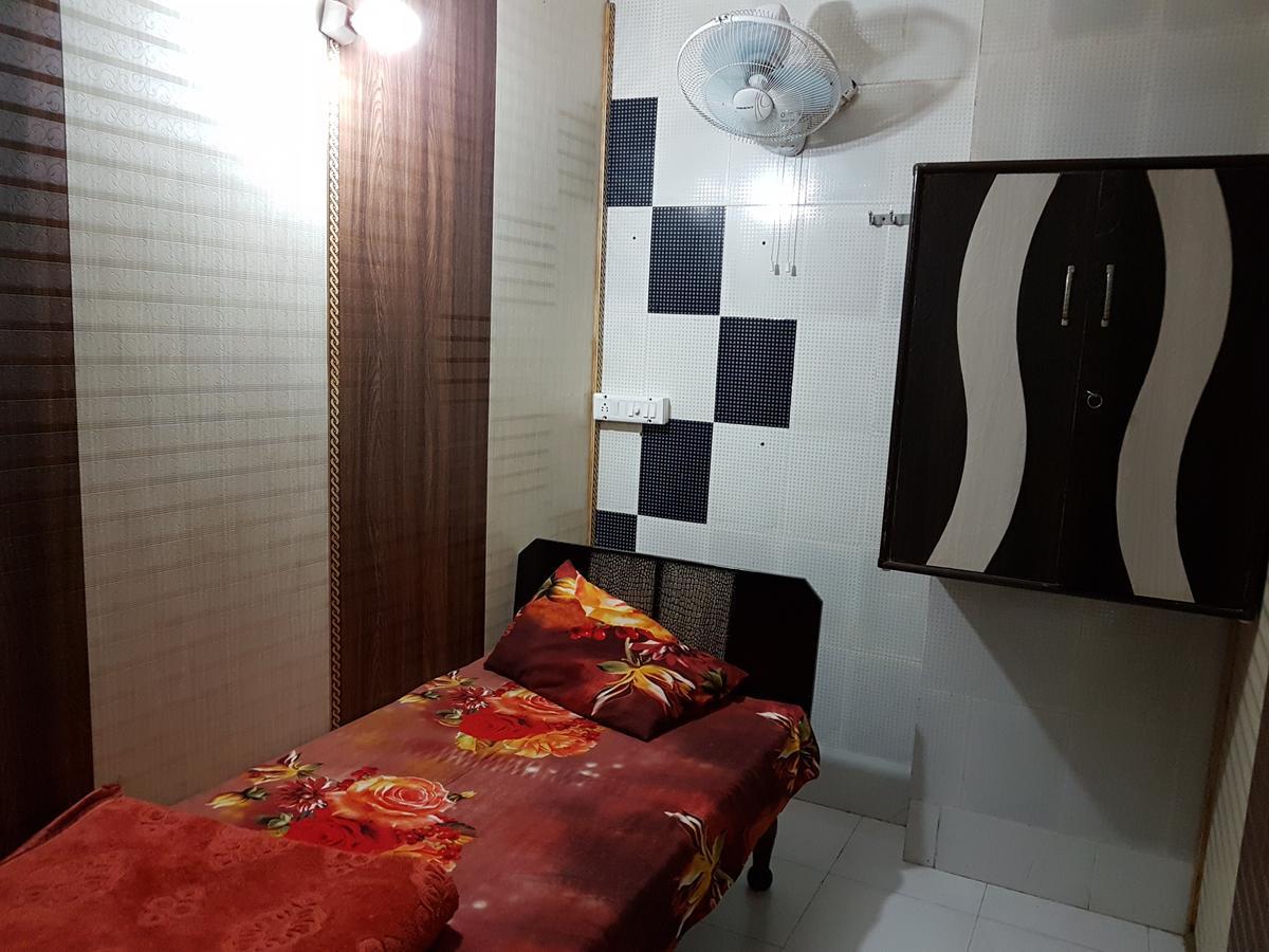 Nanda Hotel Hanumāngarh Extérieur photo