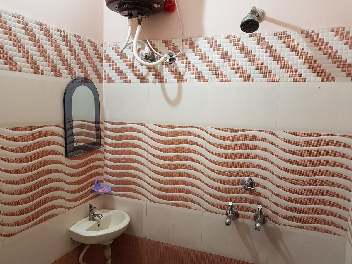 Nanda Hotel Hanumāngarh Extérieur photo
